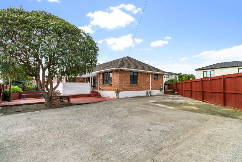82 Metcalfe Road, Ranui, Auckland - Carousel 2