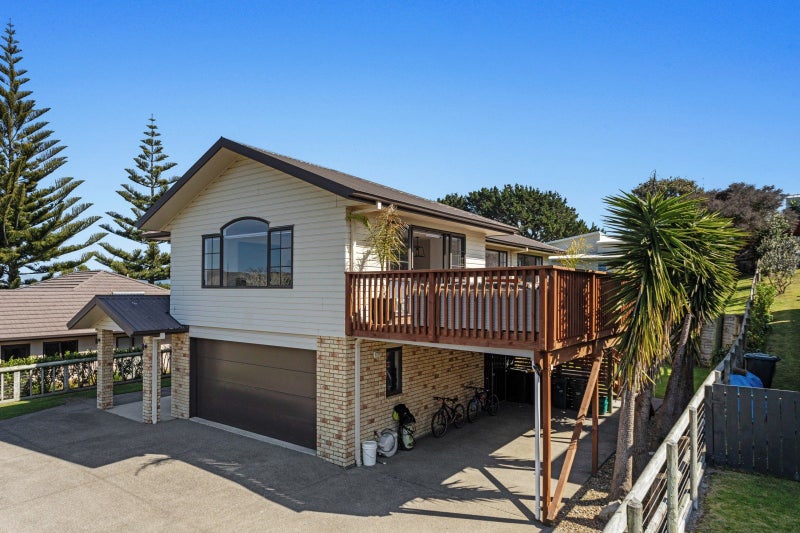 5 Ocean View Road, Coastlands, Whakatane - Carousel 1