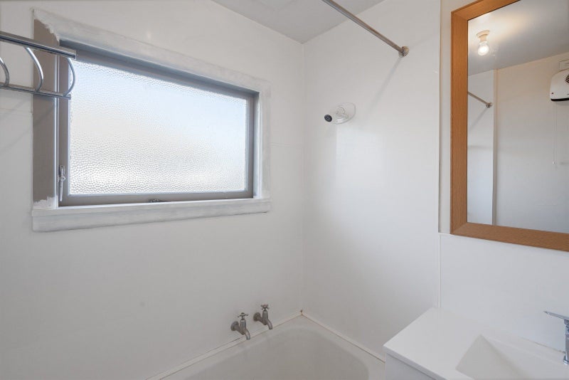 168A Springs Road, Hornby, Christchurch - Carousel 14