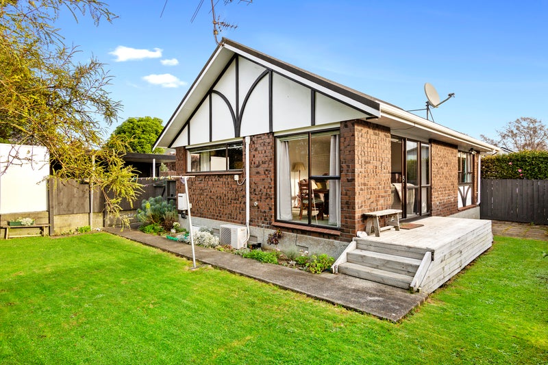 4/13 Ranfurly Street, Trentham, Upper Hutt - Carousel 1