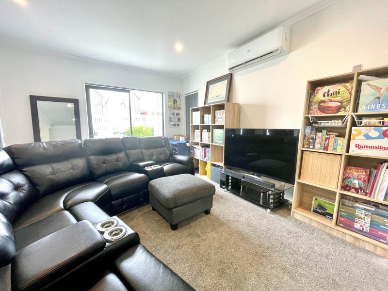 7 Raamuri Road, Glen Innes, Auckland - Carousel 2