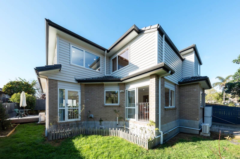 26A Stanniland Street, Sunnyhills, Auckland - Carousel 2