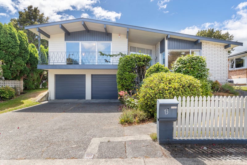 13 Arnot Avenue, Clouston Park, Upper Hutt - Carousel 2