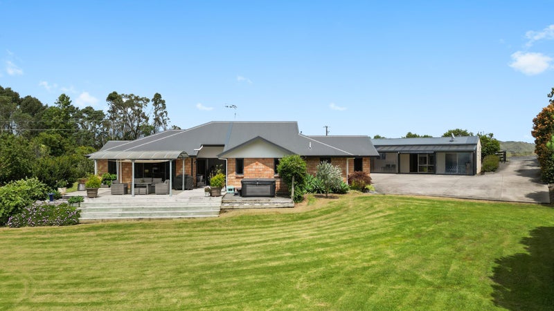 104 Bell Road, Whatawhata - Carousel 1