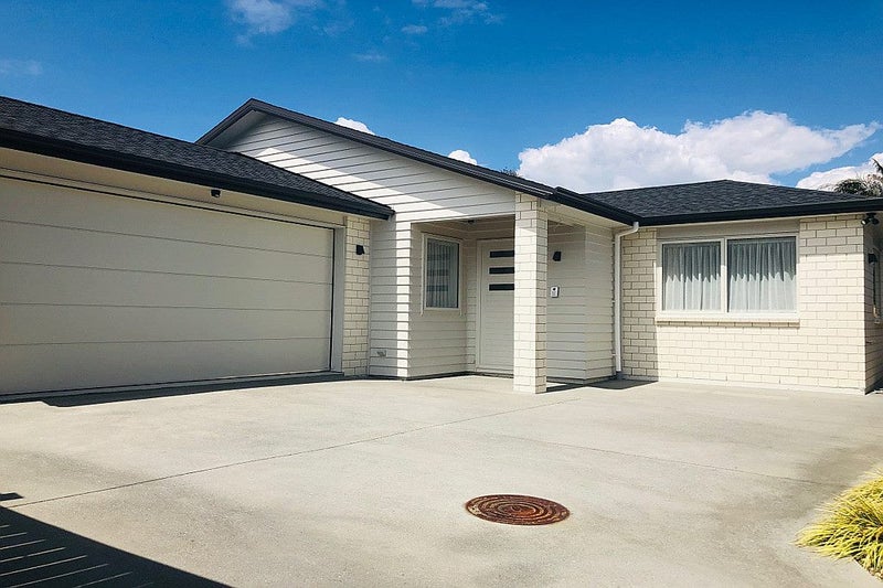 17 Agnew Place, Albany, Auckland - Carousel 1