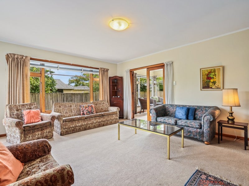16 Croziers Road, St Albans, Christchurch - Carousel 2