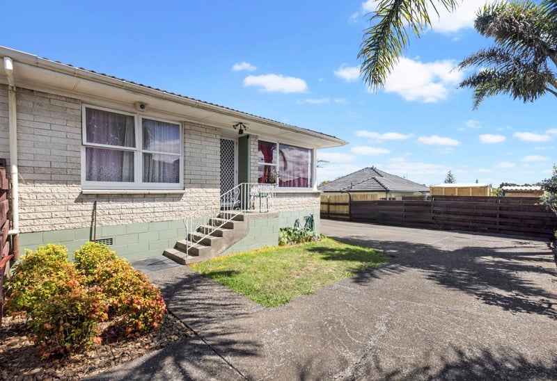1/80 Rangitoto Road, Papatoetoe, Auckland - Carousel 1