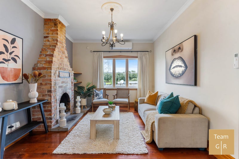 1/6 Waimana Road, Conifer Grove, Takanini - Carousel 2