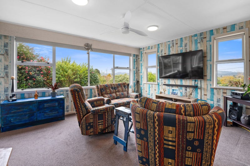 5 Inverness Road, Western Heights, Rotorua - Carousel 2