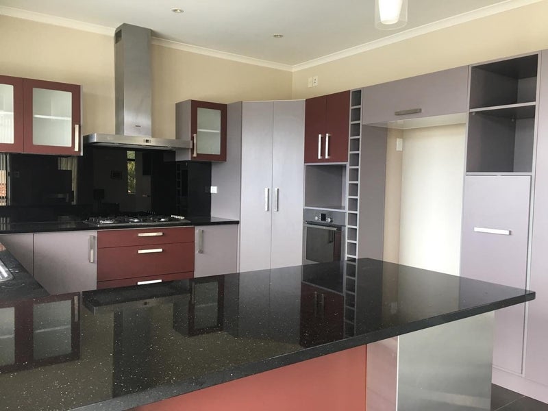 3 The Enclave, Totara Heights, Auckland - Carousel 2