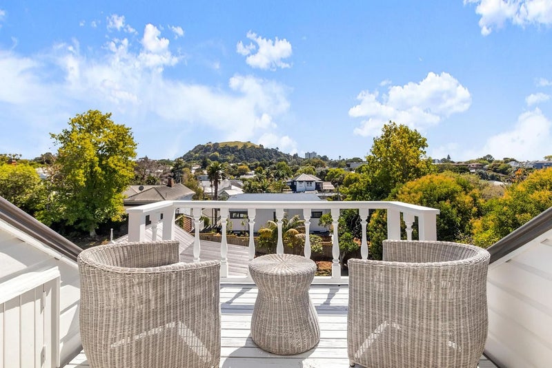 24 Pencarrow Avenue, Mount Eden, Auckland - Carousel 2