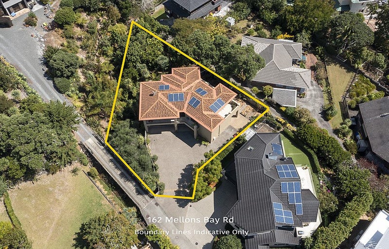 162 Mellons Bay Road, Mellons Bay, Auckland - Carousel 1