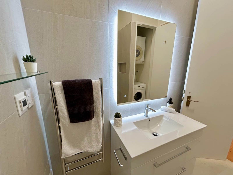 1E/28 Wellesley Street East, Auckland Central, Auckland - Carousel 18