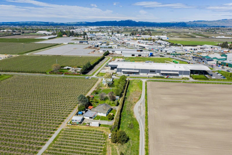 19 Jarvis Road, Twyford, Hastings - Carousel 21