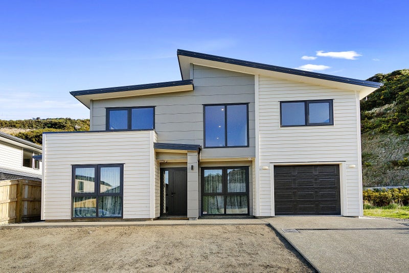 24 Porokaiwhiri Street, Crofton Downs, Wellington - Carousel 1