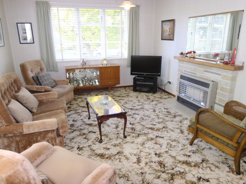 6 Ngarimu Street, Roslyn, Palmerston North - Carousel 2