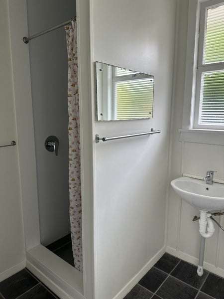 311 Waikawa Road, Waikawa, Picton - Carousel 8