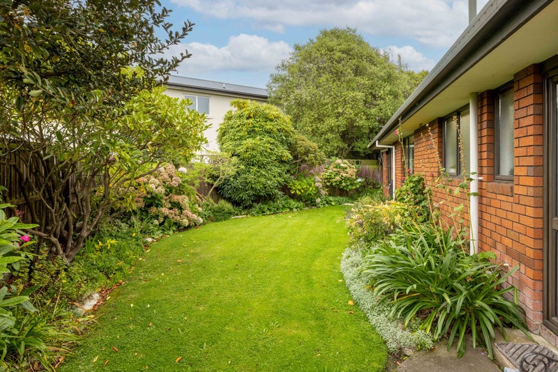 12 De Bloge Place, Burwood, Christchurch - Carousel 19