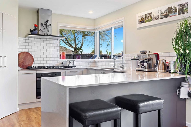 308 Lake Terrace Road, Shirley, Christchurch - Carousel 2