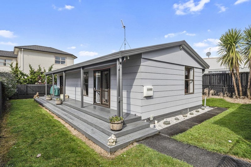 50A Cook Street, Hamilton East, Hamilton - Carousel 2