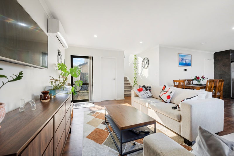 20A Omagh Avenue, Papatoetoe, Auckland - Carousel 2