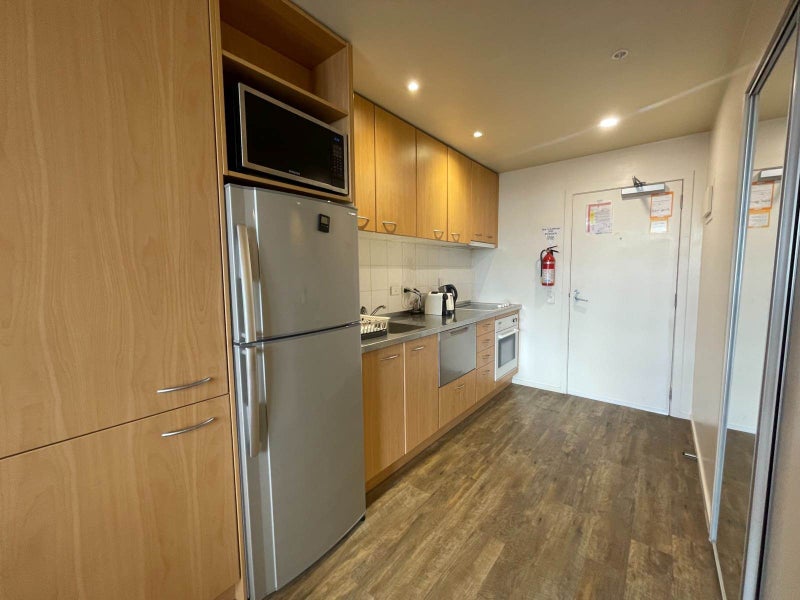 2B/4 Rendall Place, Eden Terrace, Auckland - Carousel 1