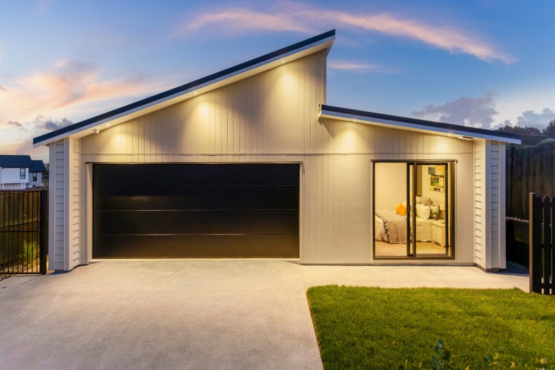 3 Kāuru Lane, Wainui, Wainui - Carousel 2