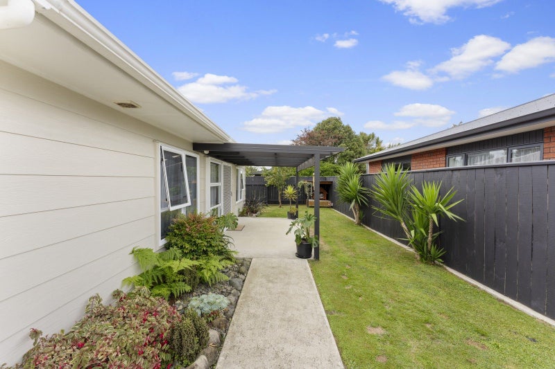 11A Rimu Road, Mangere Bridge, Auckland - Carousel 2