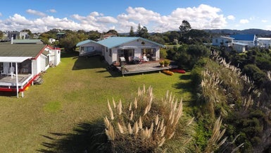1 Robert Street, Mangawhai Heads, Mangawhai - Carousel 1