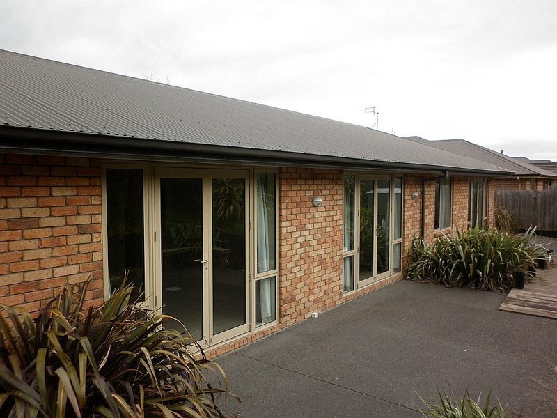 51 Birkdale Drive, Shirley, Christchurch - Carousel 1