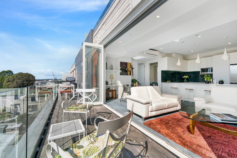 305/246 Khyber Pass Road, Newmarket, Auckland - Carousel 2