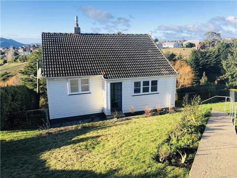 36 Stenhope Crescent, Corstorphine, Dunedin - Carousel 1