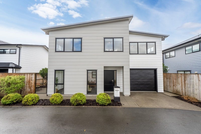 10 Okoutu lane, Moera, Lower Hutt - Carousel 1