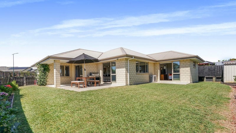 4 Carlingford Rise, Dinsdale, Hamilton - Carousel 1