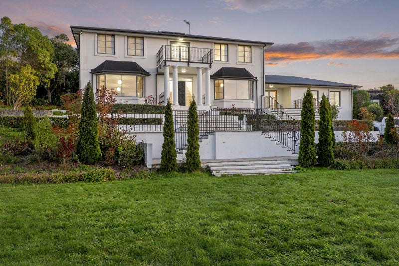 70 Belleview Terrace, Mount Pleasant, Christchurch - Carousel 2