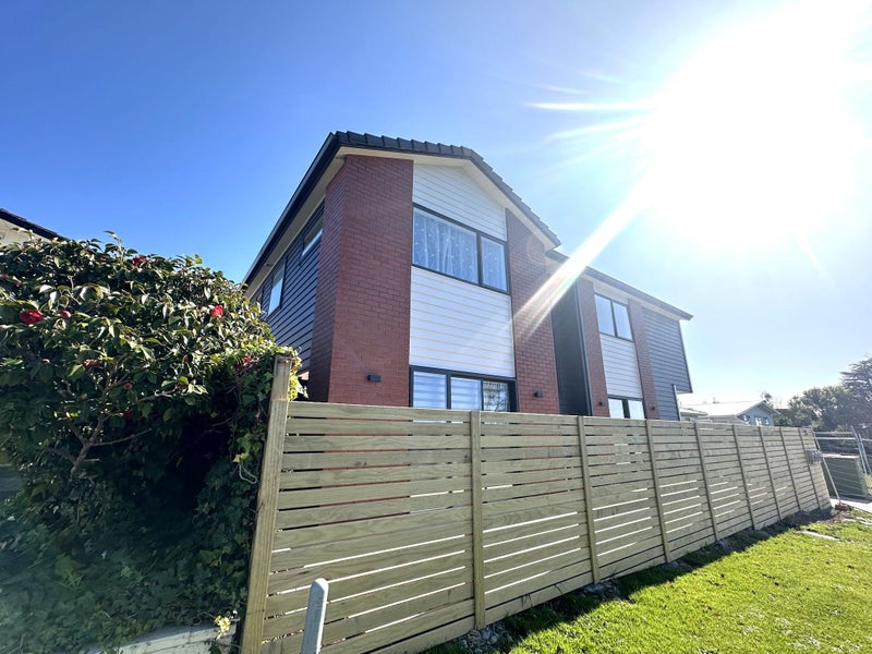 25 Borrowdace Avenue, Botany Downs, Auckland - Carousel 2
