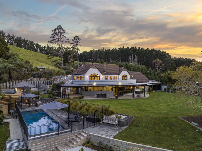 78 Sutton Road, Brookby, Auckland - Carousel 1