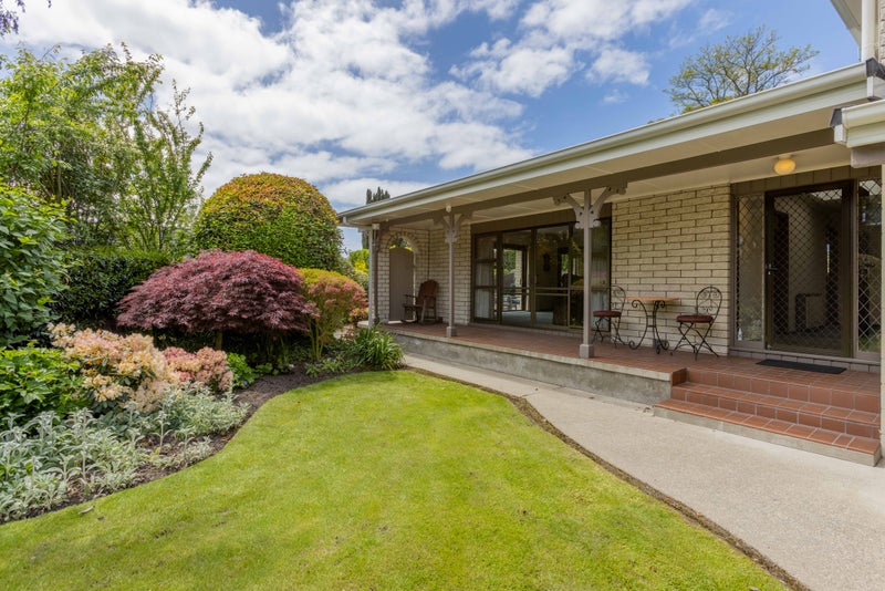 42 Camberwell Place, Avonhead, Christchurch - Carousel 18
