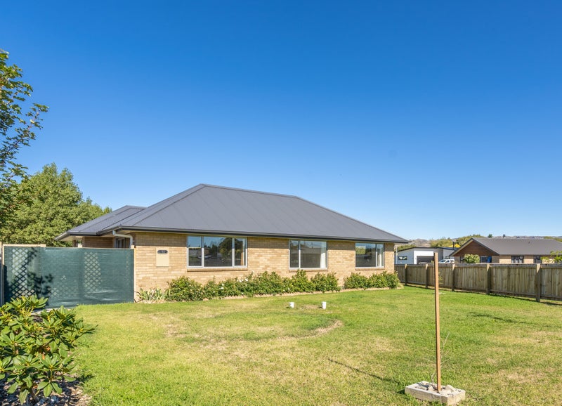 2 Half Time Close, Omakau, Omakau - Carousel 1