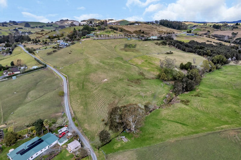 66A Valley View Road, Otaika, Whangārei - Carousel 2