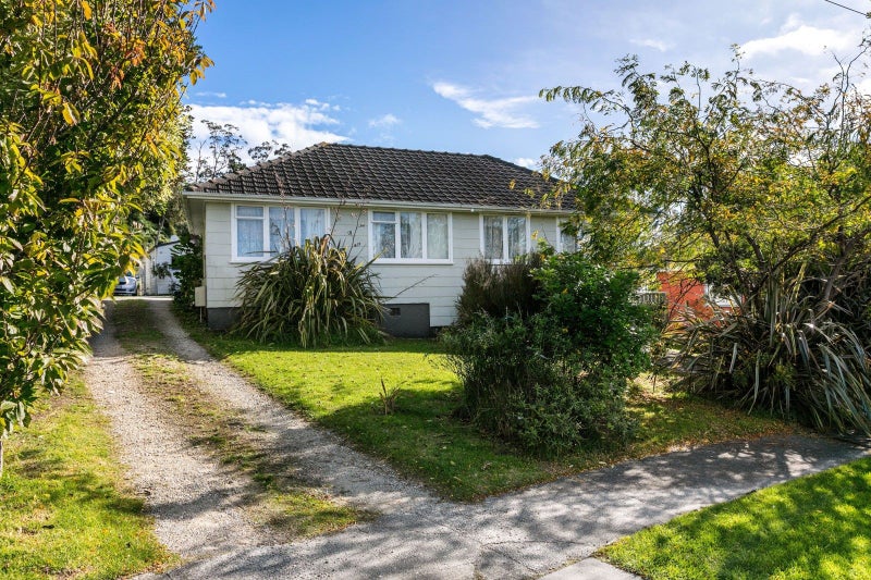 25 Cambridge Terrace, Kaiti, Gisborne - Carousel 1