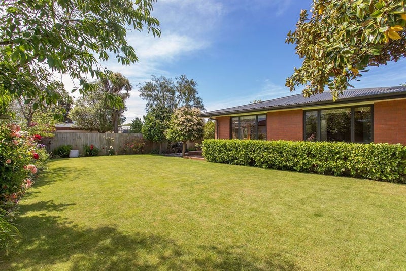 14 Dulles Place, Papanui, Christchurch - Carousel 2