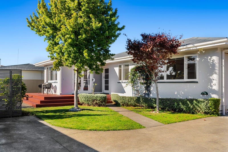 9A Cornwall Road, Taradale, Napier - Carousel 1