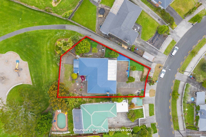 91 Methuen Road, New Windsor, Auckland - Carousel 1