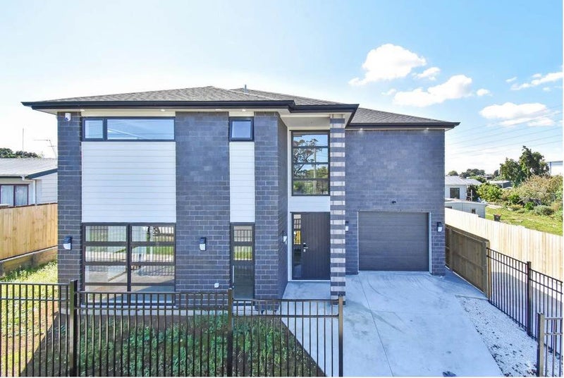 3/7 WAIARI RD, CONIFER GROVE, Auckland - Carousel 7