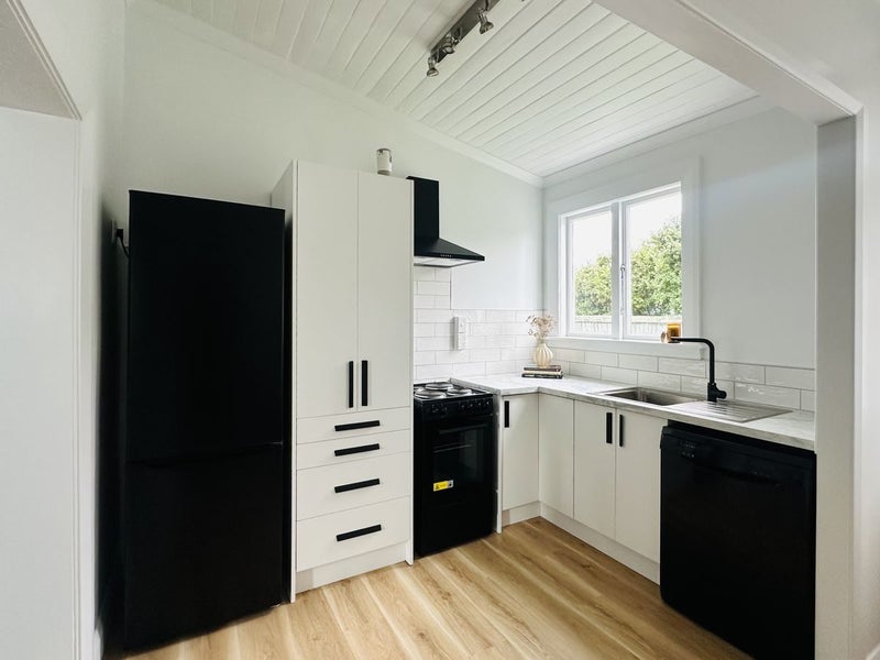 34 Weaver Street, Oamaru North, Oamaru - Carousel 2