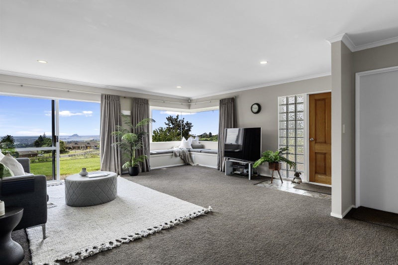 4 Adrine Lane, Ohauiti - Carousel 2