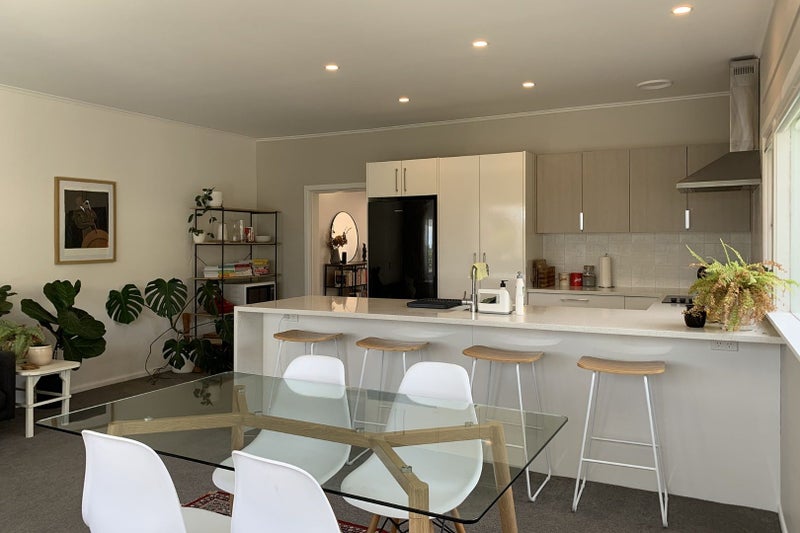 533A Broadway, Miramar, Wellington - Carousel 1