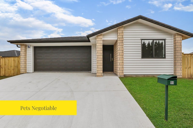 44 Harriet Johnston Drive, Pokeno - Carousel 1