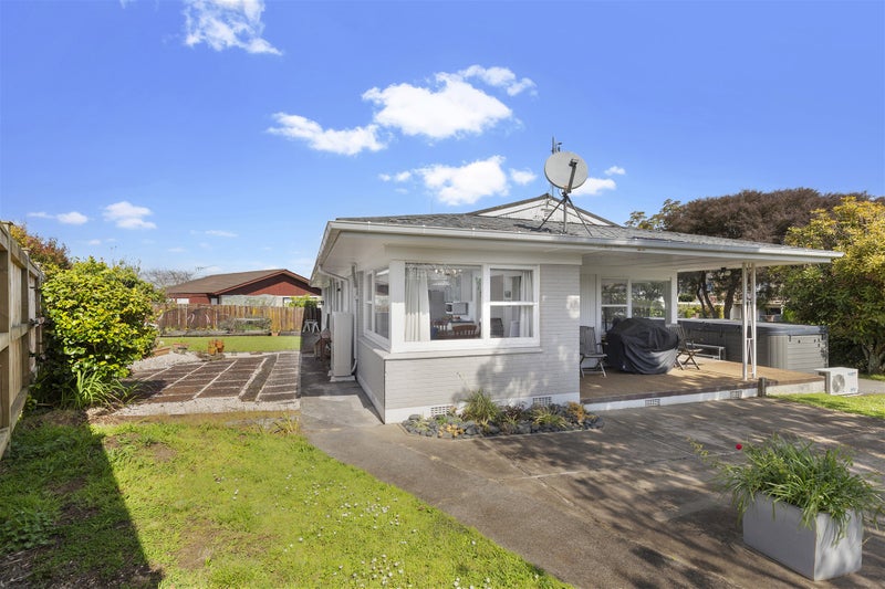 10 Whiteacres Drive, Sunnyhills, Auckland - Carousel 2